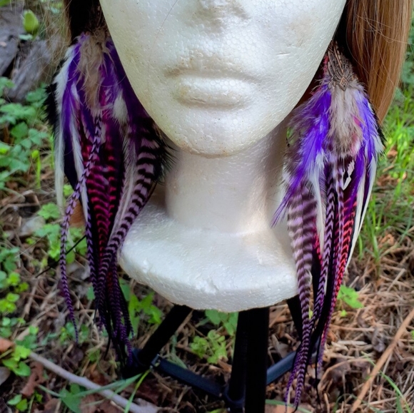 Handmade feather earrings - Picture 2 of 3